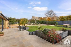 Photo 26- click for photo gallery